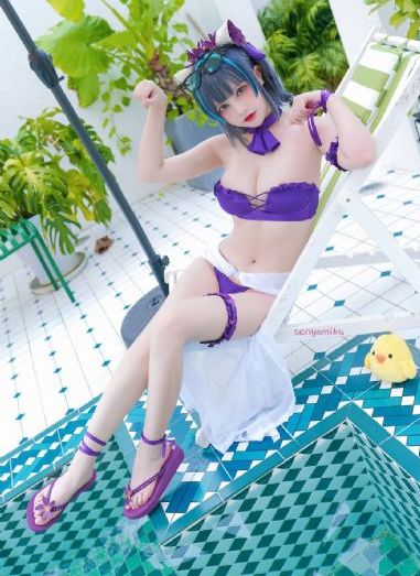 日韩精品在线视频女帝薰子_720免费观看