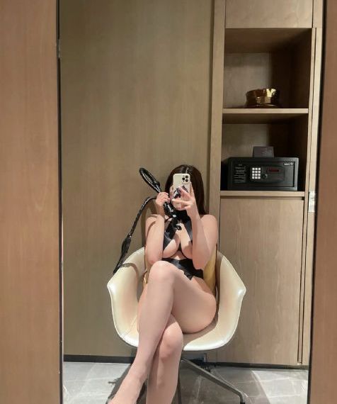 欧美亚洲偷自二区_DVD全集在线观看