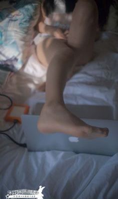 亚洲自拍第一区_超清免费在线观看