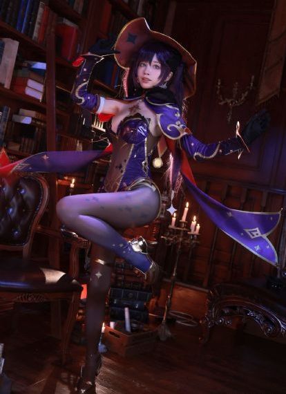 欧美丰满美女_高清蓝光在线观看