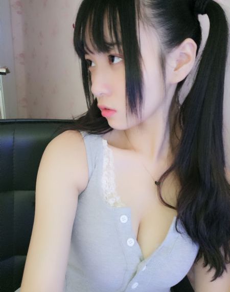 日韩巨乳人妻_BD国语免费播放