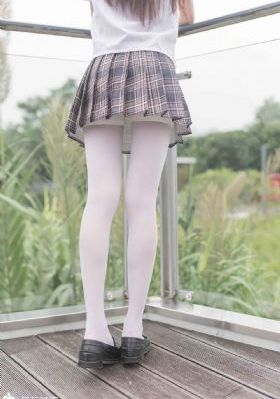 欧美原单呢大衣_720免费观看电视剧