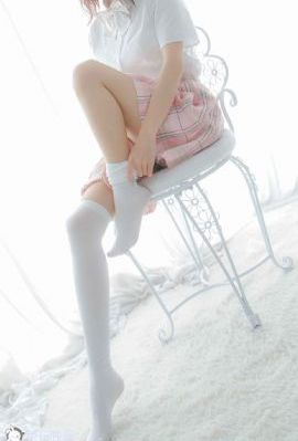 老师在办公室自慰被学生看见_免费追剧在线观看