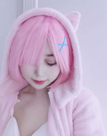 欧美富婆aaaaa大片_蓝光高清完整版播放