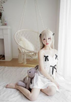 《年轻女教师4》免费观看_DVD在线播放