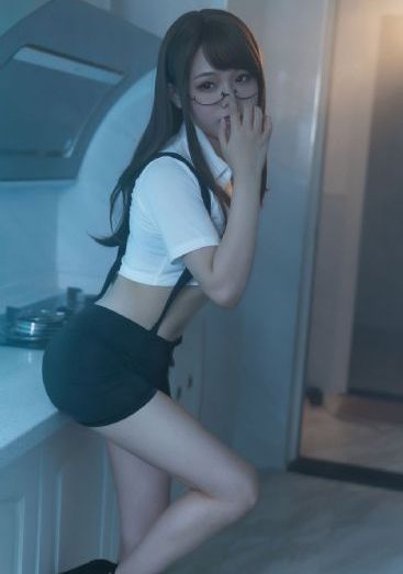 欧美高清体大胆艺术_国语版高清