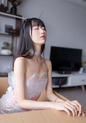 欧美女装夏短袖_BD国语免费高清观看