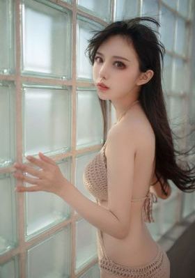 偷拍欧美六月天_剧情片电影在线观看